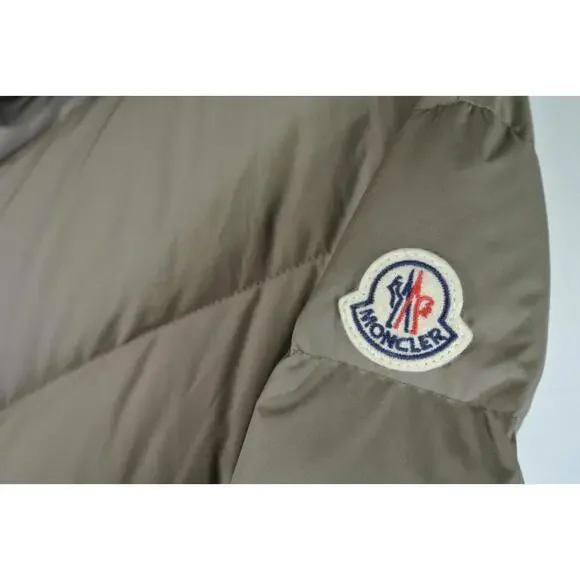 NEW, Moncler Brou coat in Taupe Grey Size 5 #DC513